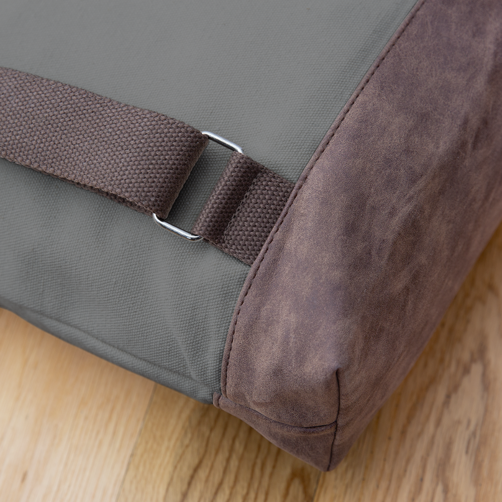 Cookie Queen Canvas Backpack - gray/brown